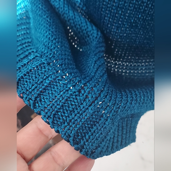 π₯HostPickπ₯ANNE KLEIN-size S petite-vintage knit cami top - V-neck - blouse - Picture 6 of 8